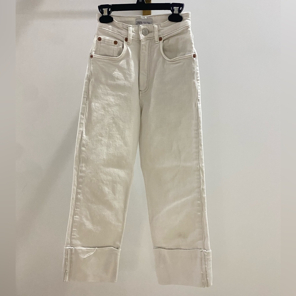 Zara High Waisted Jeans